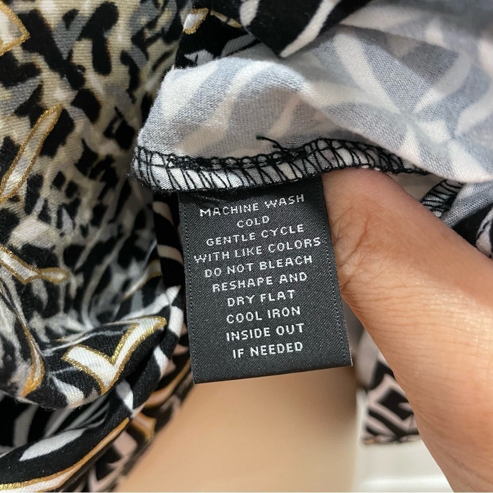 Investments Mixed Print Top Leopard & Geometric Pattern Sz M - Picture 8 of 13